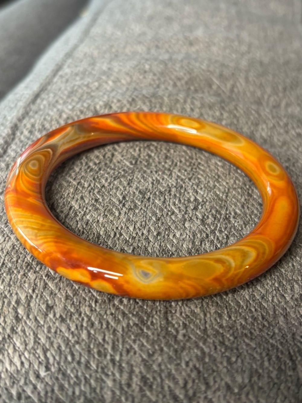 Vibrant Orange Swirled Agate Bangle Bracelet - Picture 3 of 9